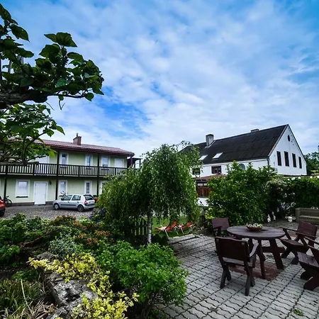 홈스테이 Na Poczatku - *